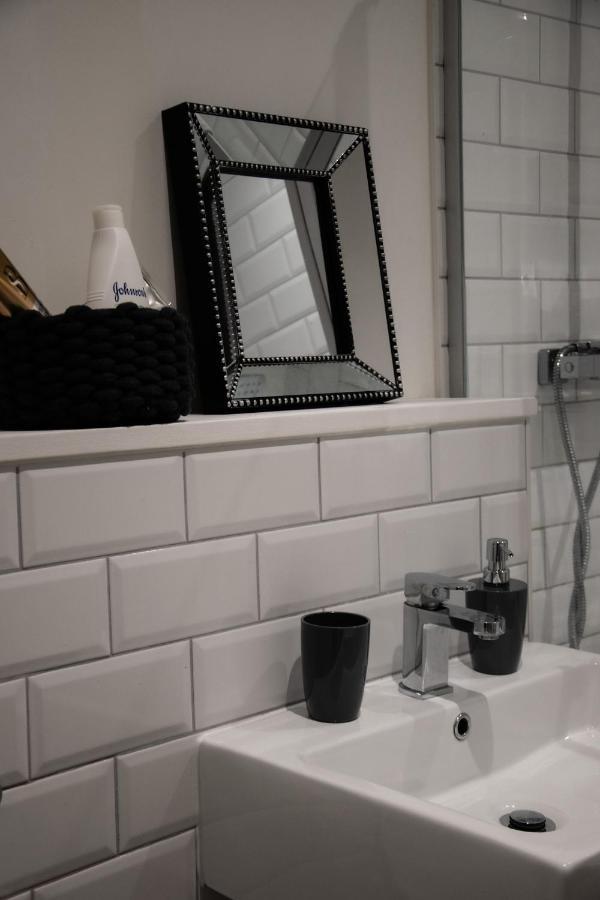 Bv Apt 2 Bedroom At Holmfirth Perfect Views 허더즈필드 외부 사진